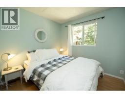 1172 Cedar Grove Road, Roberts Creek, BC V0N2W2 Photo 23