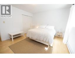 1172 Cedar Grove Road, Roberts Creek, BC V0N2W2 Photo 22