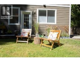 1172 Cedar Grove Road, Roberts Creek, BC V0N2W2 Photo 32