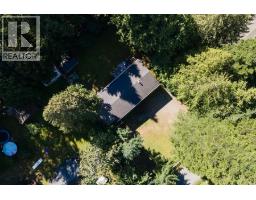 1172 Cedar Grove Road, Roberts Creek, BC V0N2W2 Photo 37