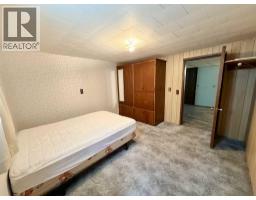 210 1 Street  Se, Linden, AB T0M1J0 Photo 17