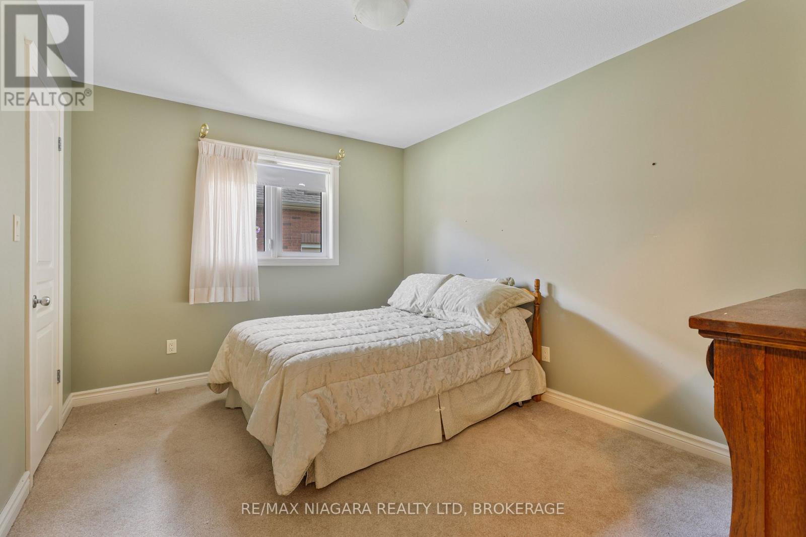 16 CHERRY RIDGE BOULEVARD - Image 18