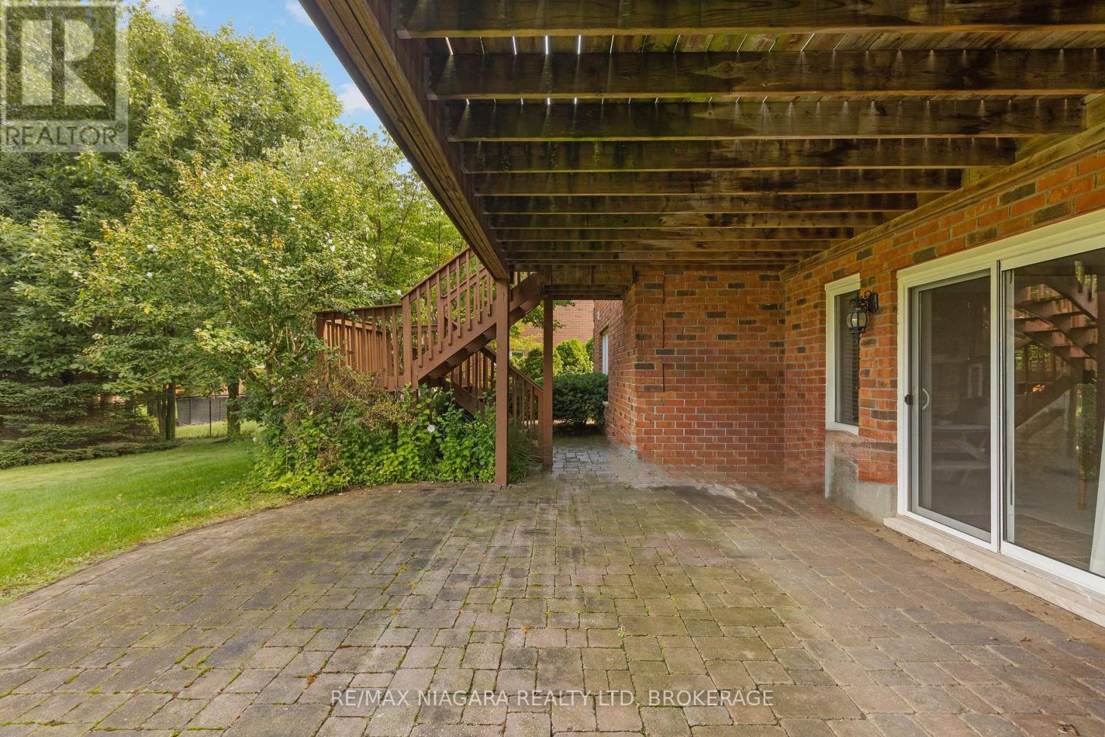 16 CHERRY RIDGE BOULEVARD - Image 4