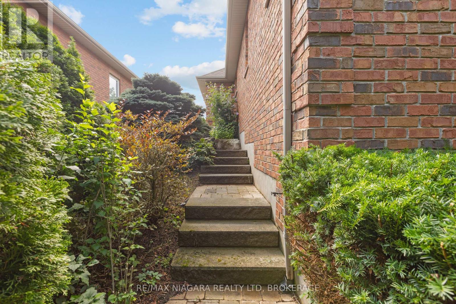 16 CHERRY RIDGE BOULEVARD - Image 7