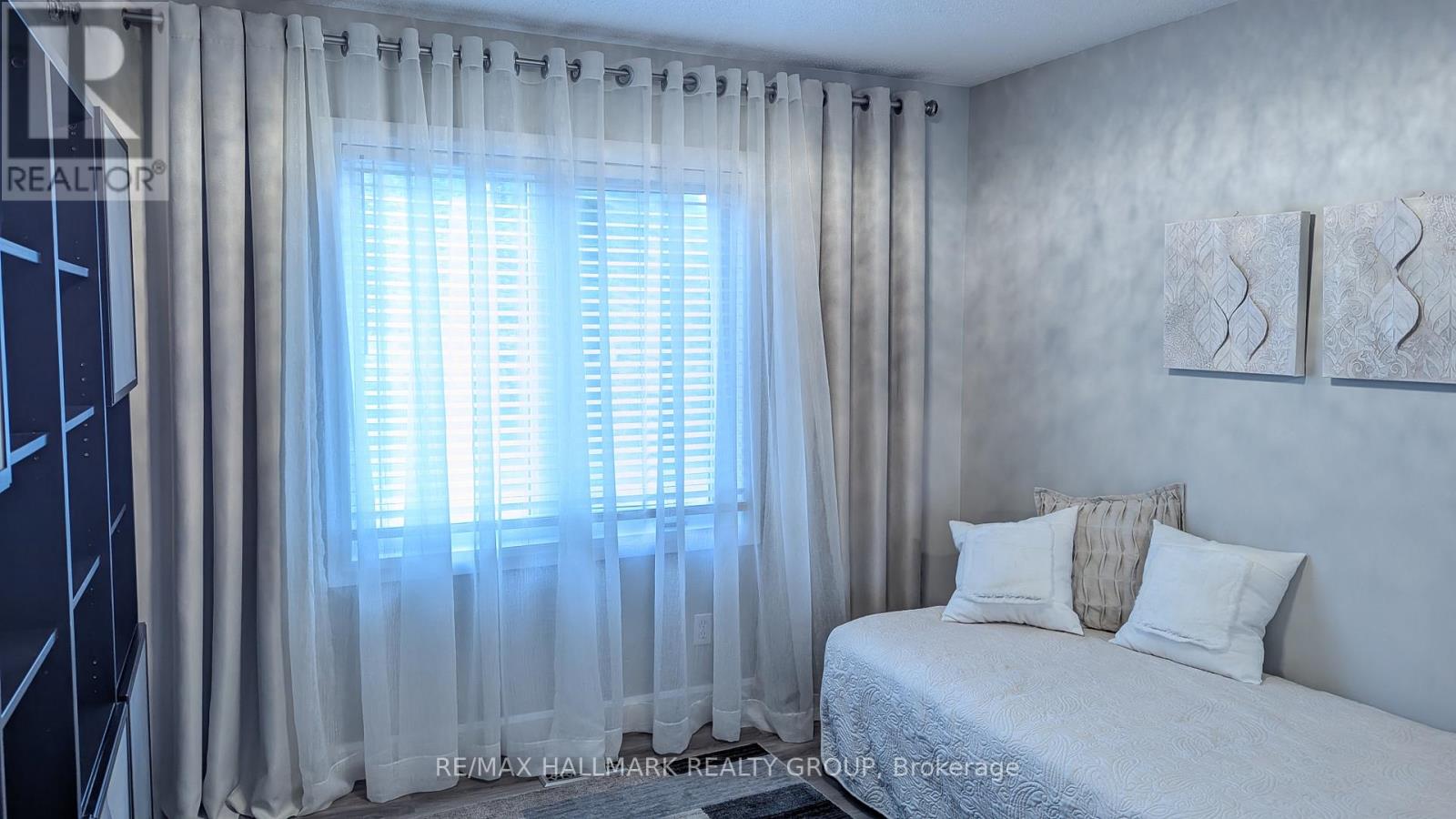 4 Bed, 2 Bath House for Sale in Ottawa – 13 BATHURST STREET, Ottawa – MLS# X13742244 - Image 22