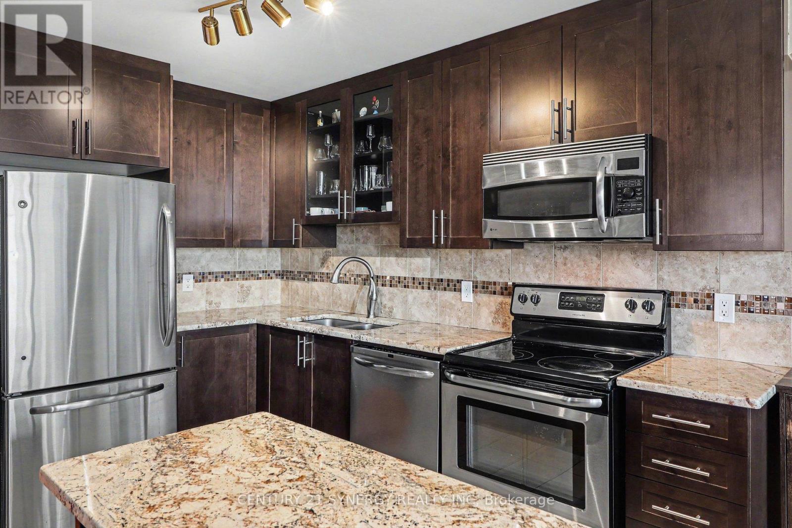 #1202 158B MCARTHUR AVENUE - Image 15
