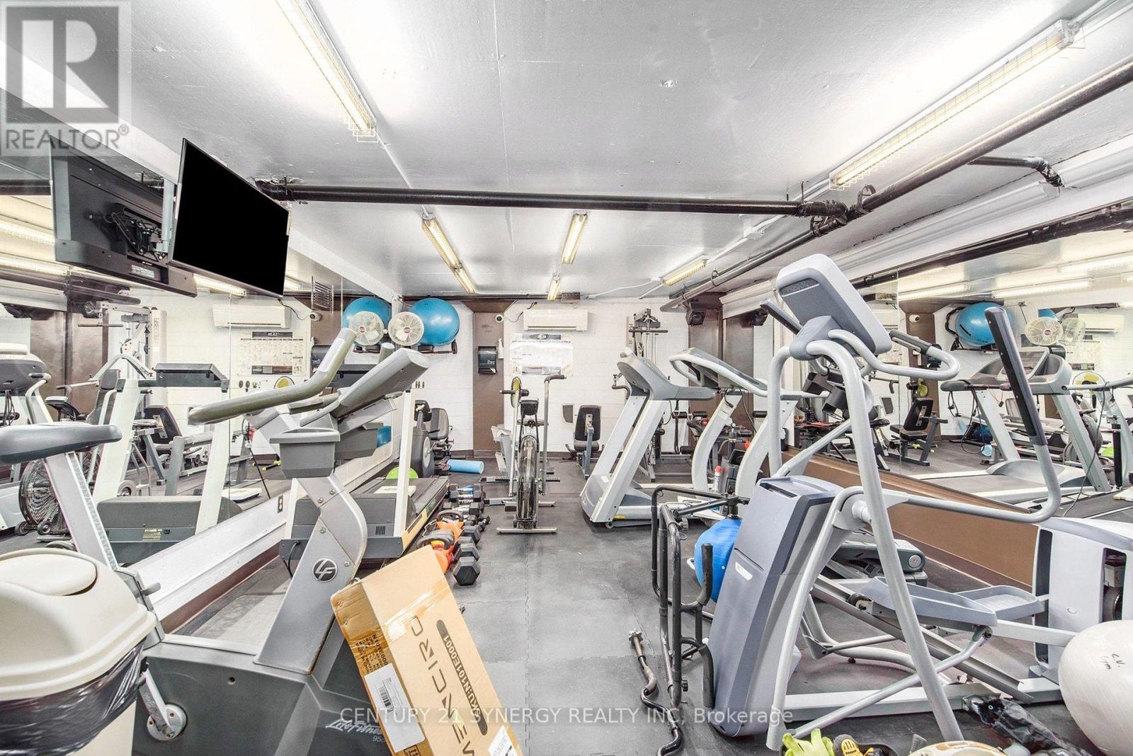 #1202 158B MCARTHUR AVENUE - Image 28