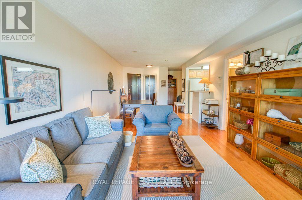 #2H 310 CENTRAL PARK DRIVE - Image 11
