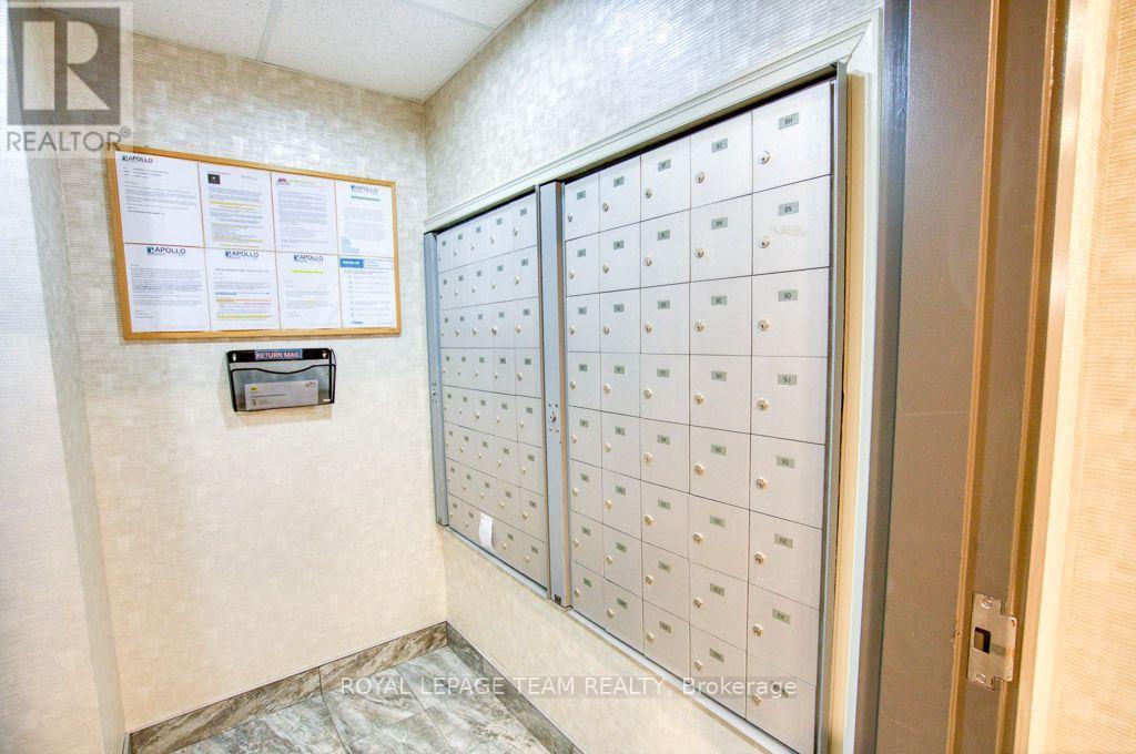 #2H 310 CENTRAL PARK DRIVE - 34