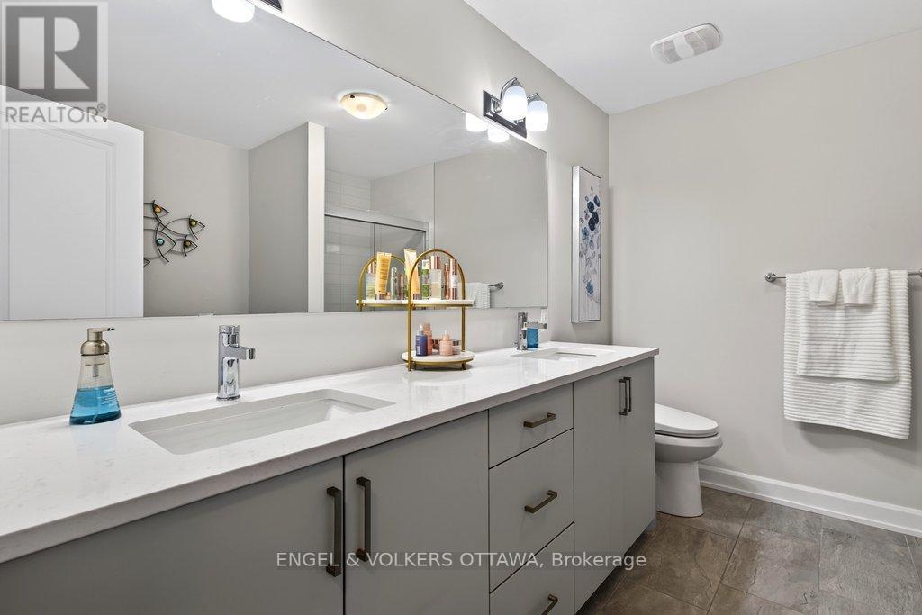 413 PREMIERE LANE - Image 20