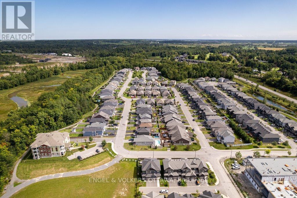 413 PREMIERE LANE - 44