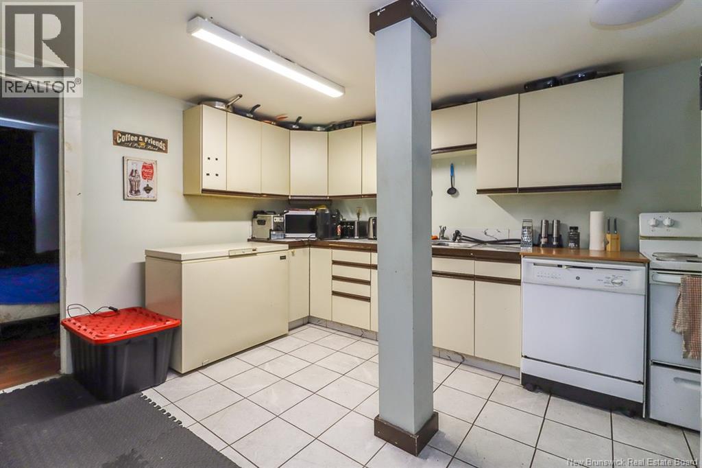 112 Queen Street - 19