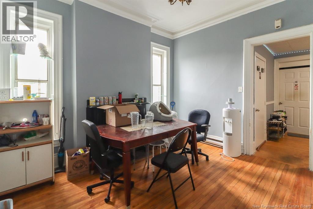 112 Queen Street - 22