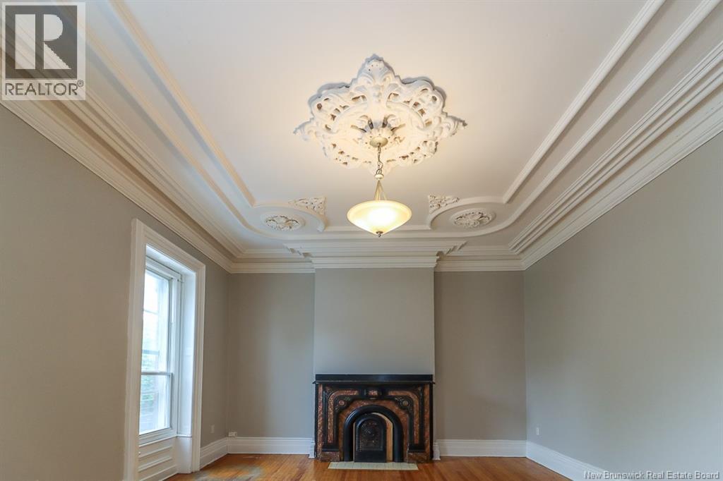 112 Queen Street - 7