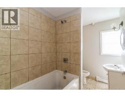 112 Queen Street, photo 13