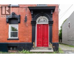 112 Queen Street, photo 4