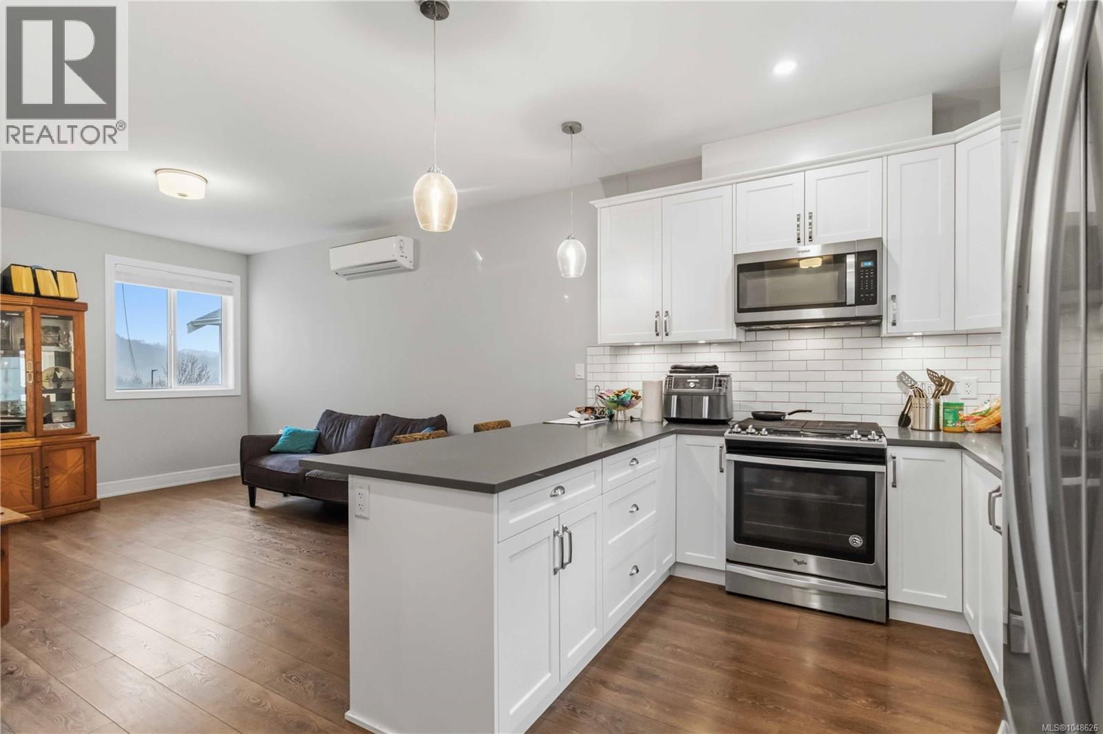  3023 Constellation Avenue, Langford