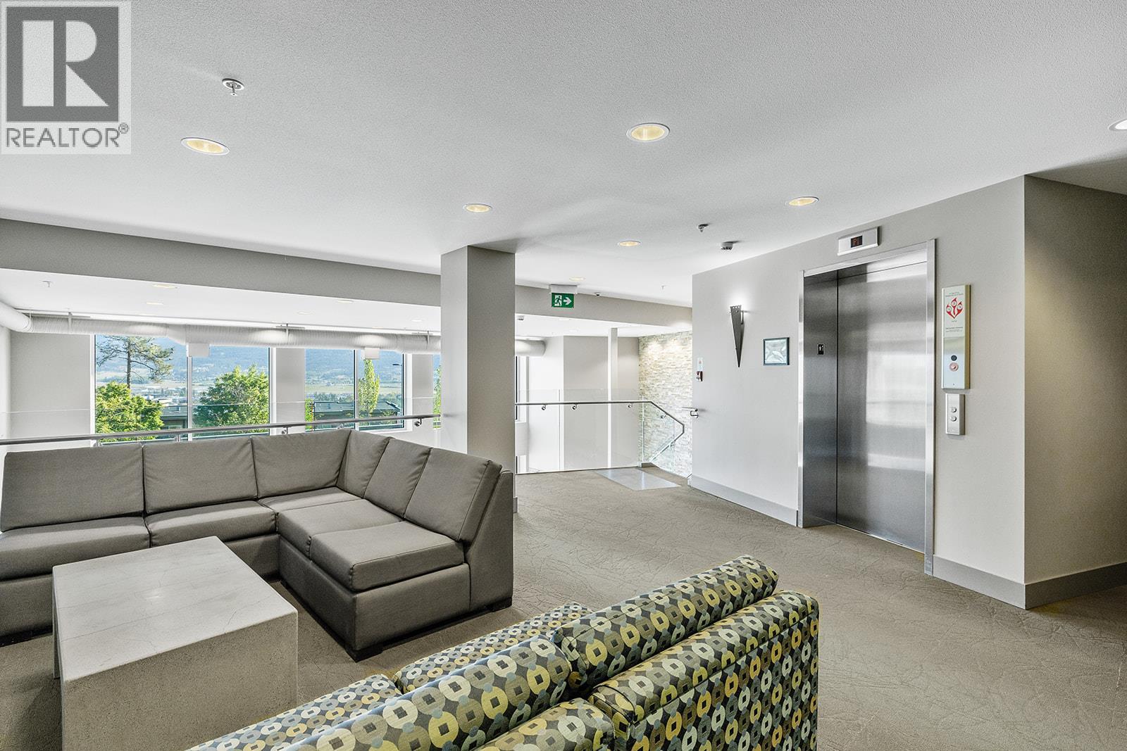 117 935 Academy Way, Kelowna