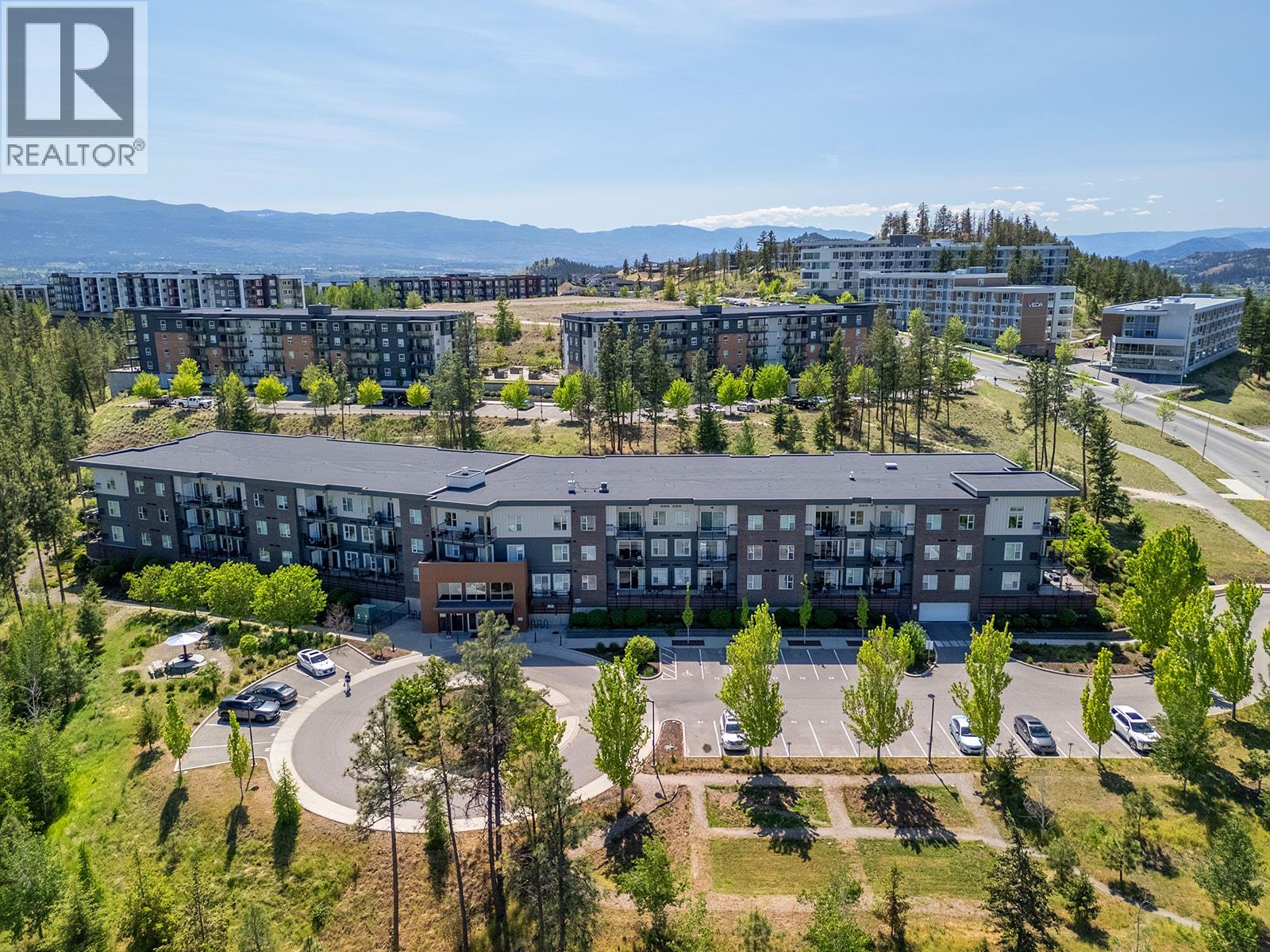 117 935 Academy Way, Kelowna