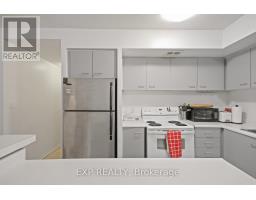 808 - 25 The Esplanade, Toronto, ON M5E1W5 Photo 7