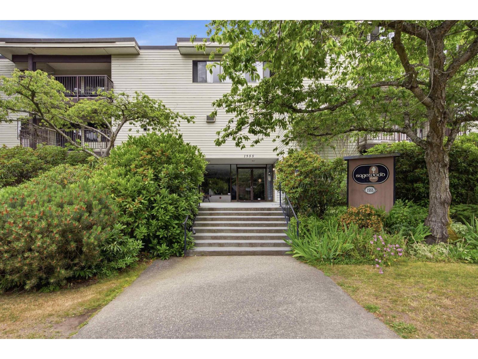 206 1555 FIR STREET, White Rock