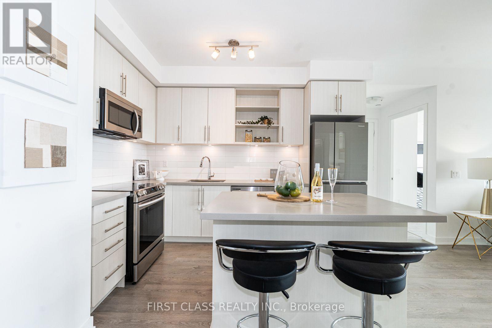 #605 4699 GLEN ERIN DRIVE - 11
