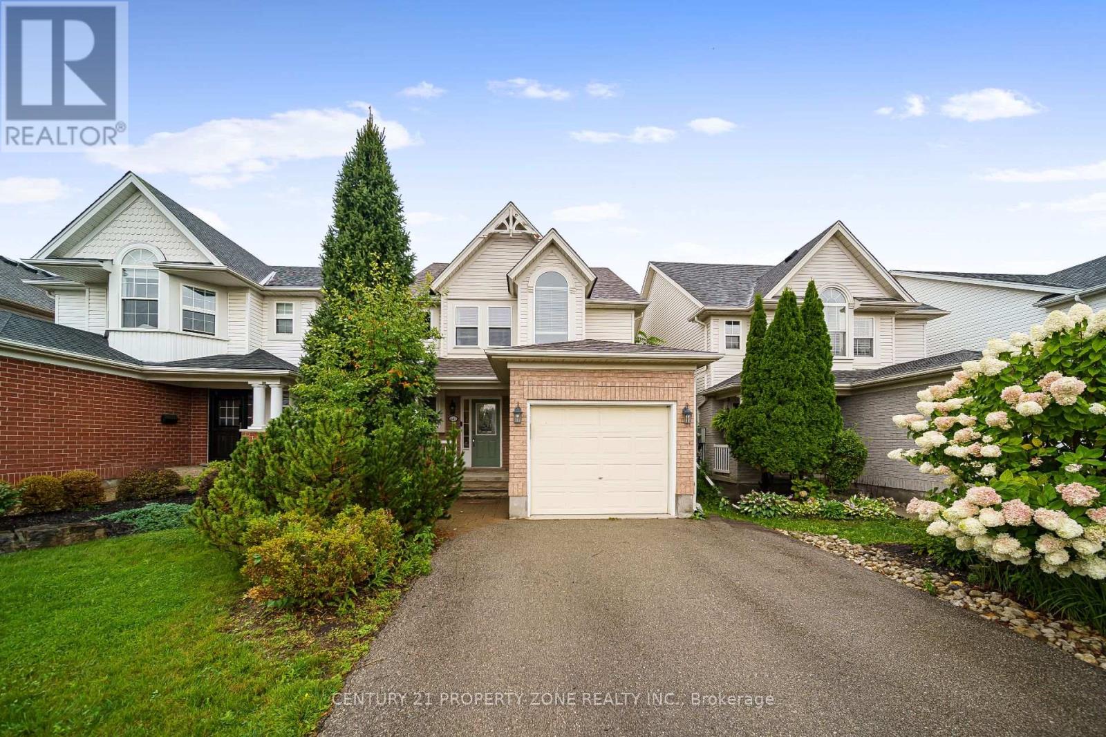643 BONAVISTA DRIVE — photo 3