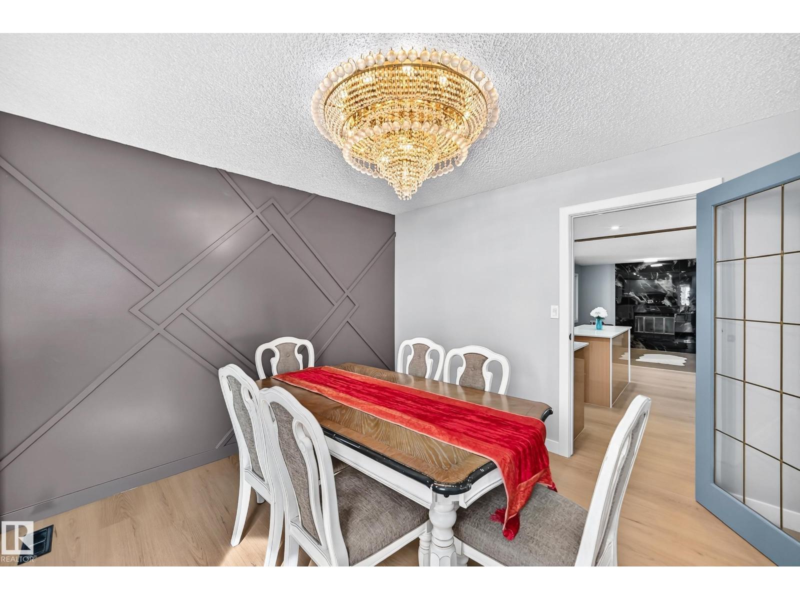 706 BURLEY DR NW - 22