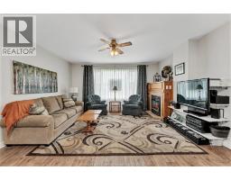Kitchen - 509 County Rd 34 West, Kingsville, ON N8M2X5 Photo 10
