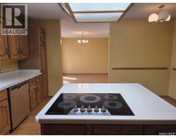 Games room - 34 Stanley Street, Creelman, SK S0G0X0 Photo 13