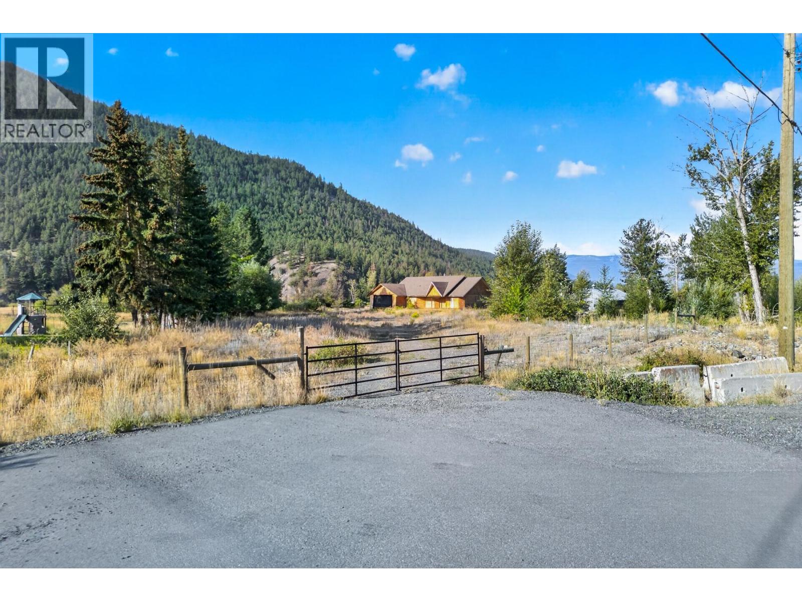 390 Marshall Road - 5