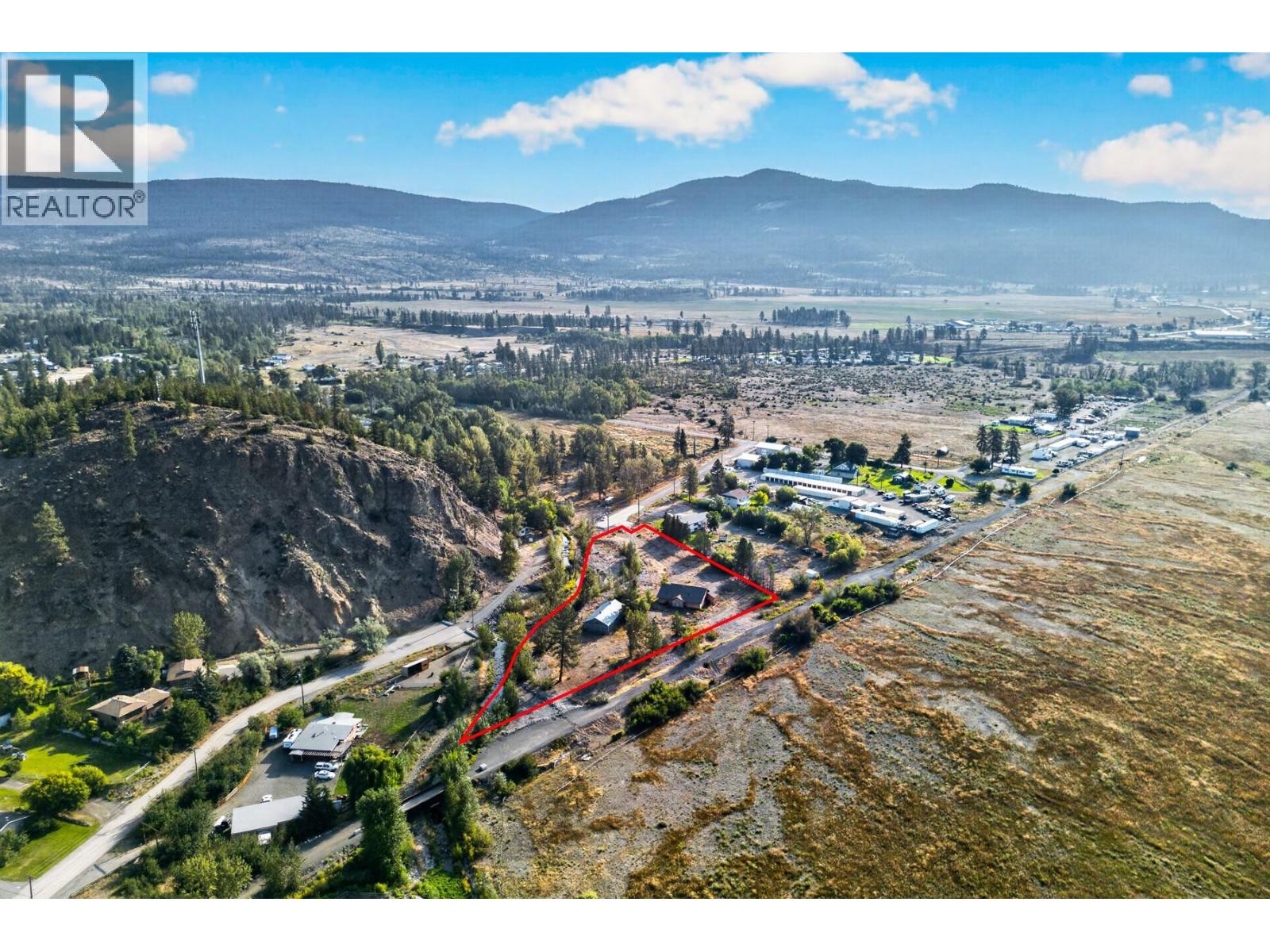 390 Marshall Road - 36