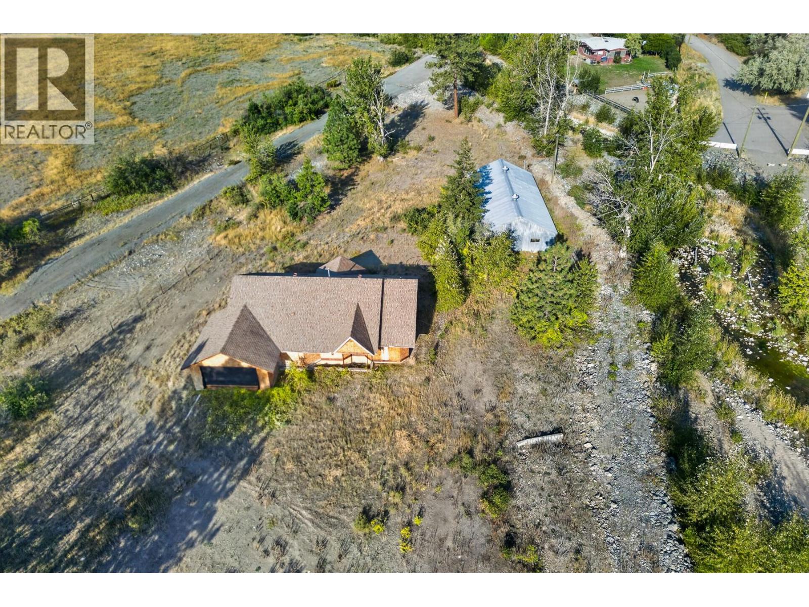 390 Marshall Road - 43