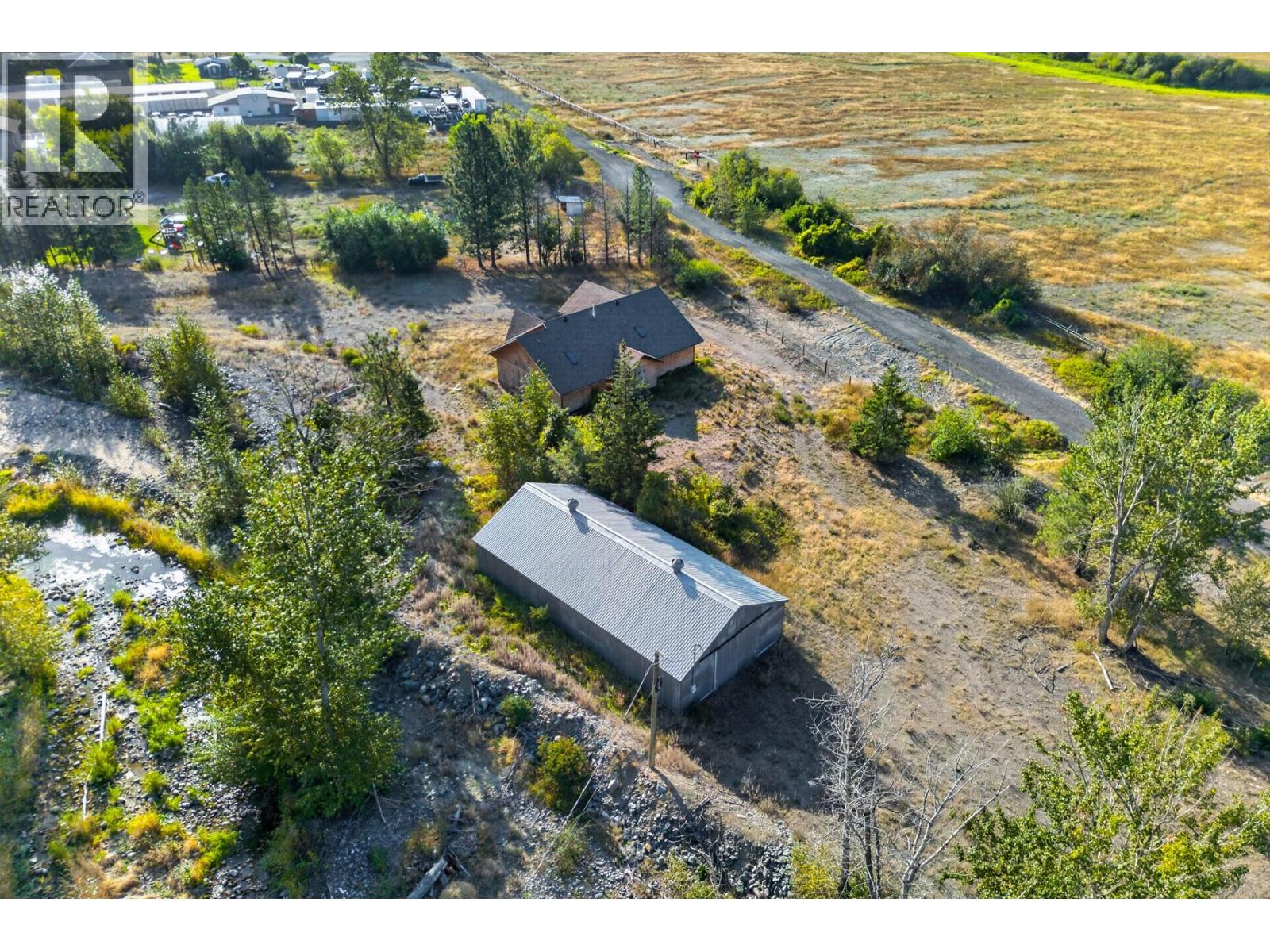 390 Marshall Road - Image 45