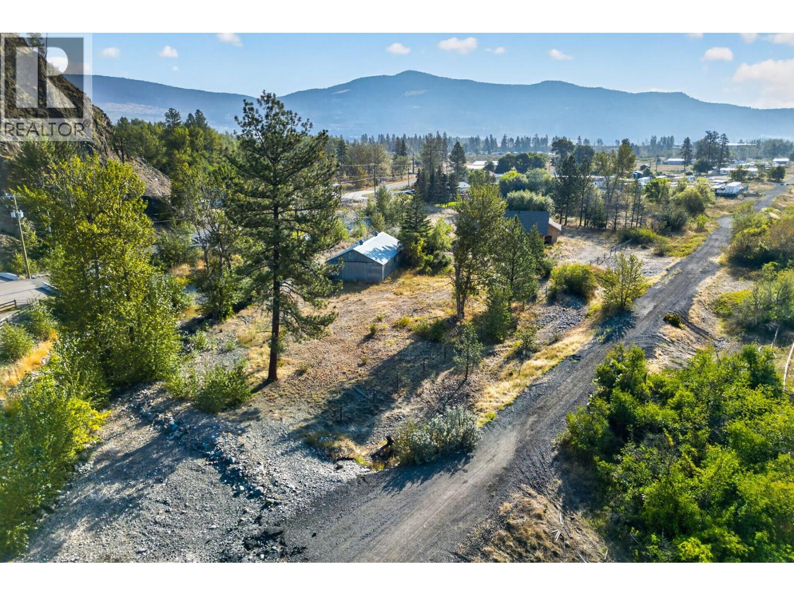 390 Marshall Road - 54