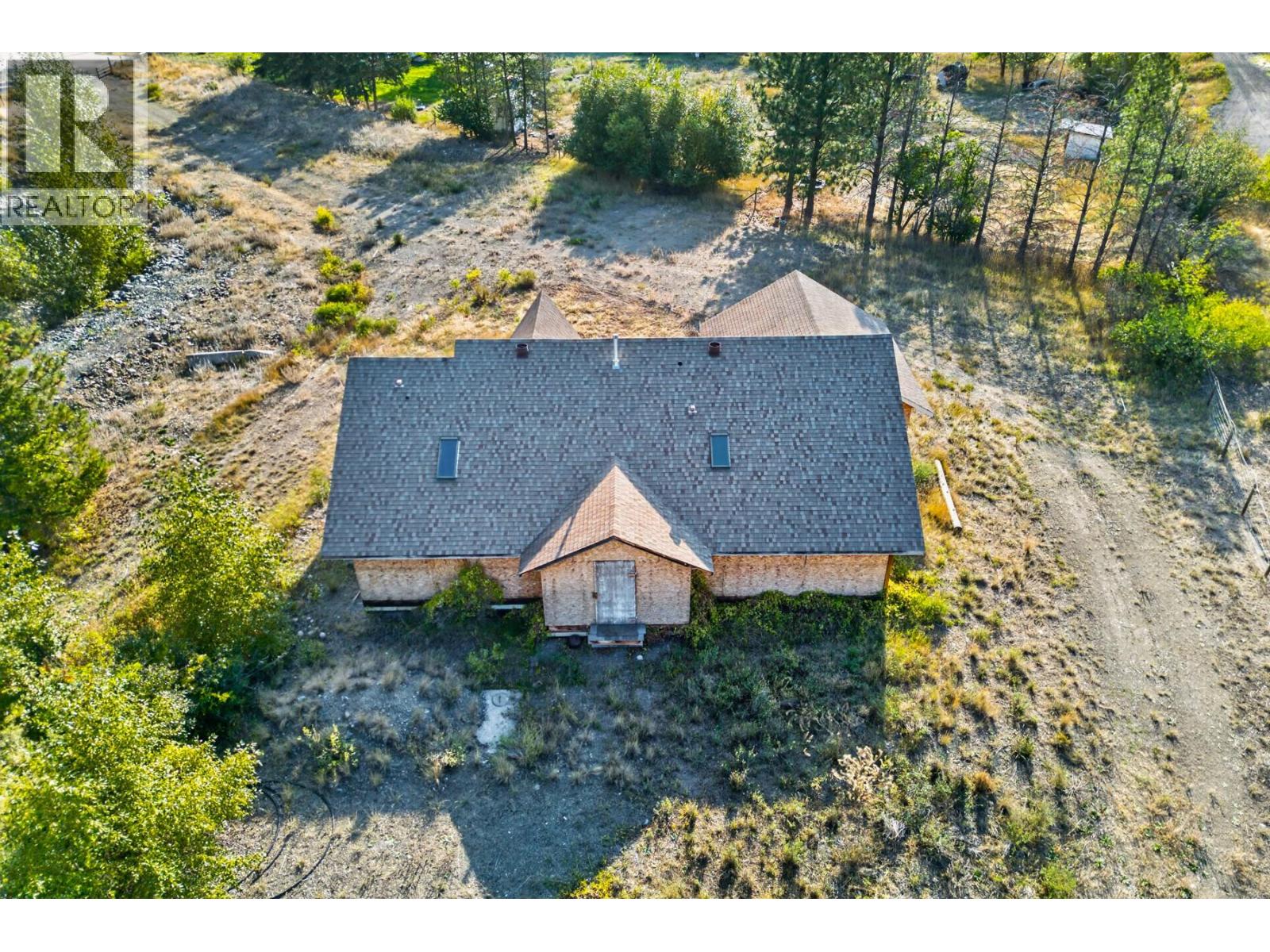 390 Marshall Road - 49