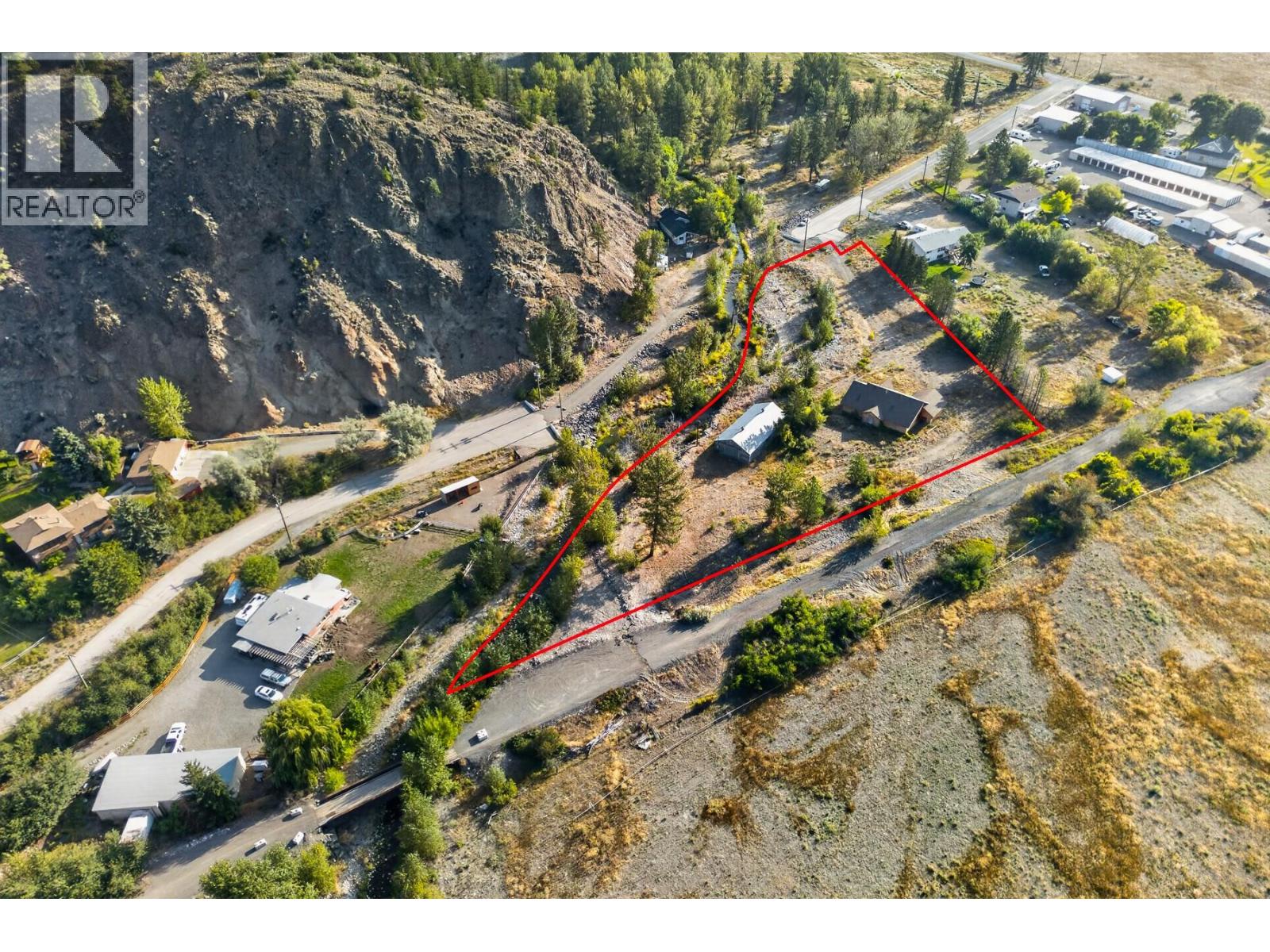 390 Marshall Road - Image 35