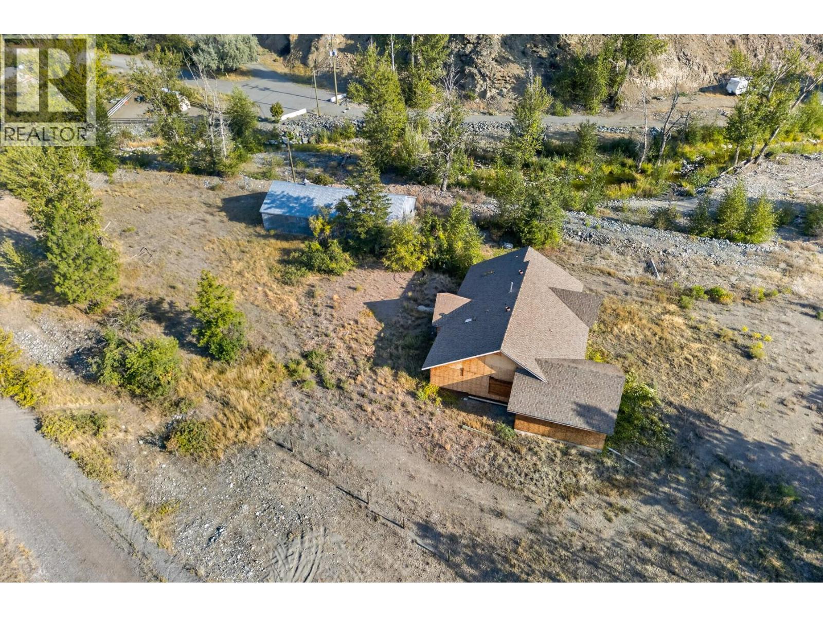 390 Marshall Road - Image 44