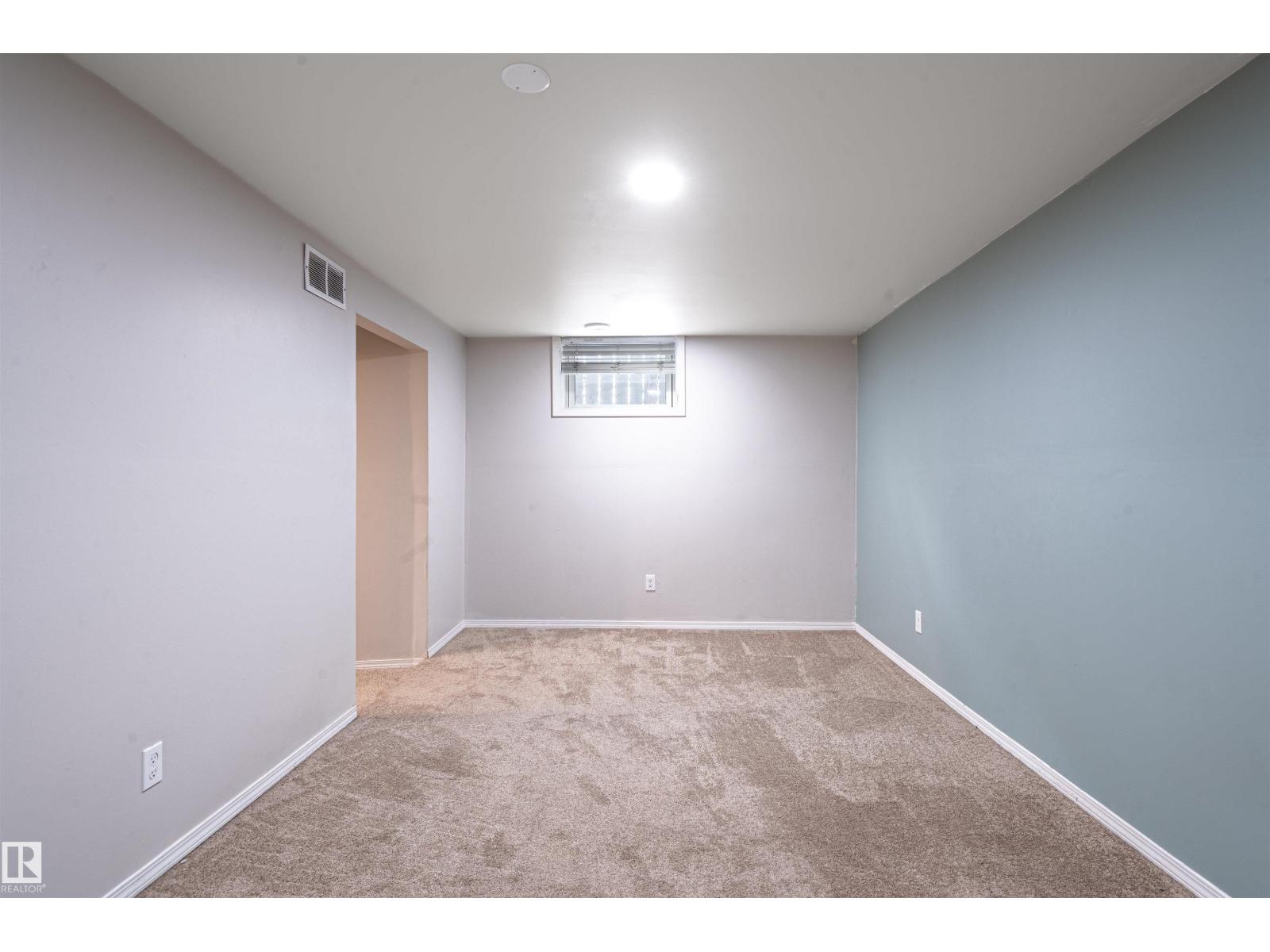 5207 103 AV NW - 50