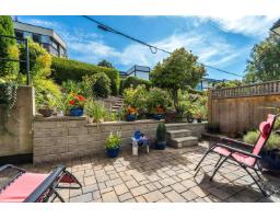 102 1368 Foster Street, White Rock, BC V4B3X4 Photo 24