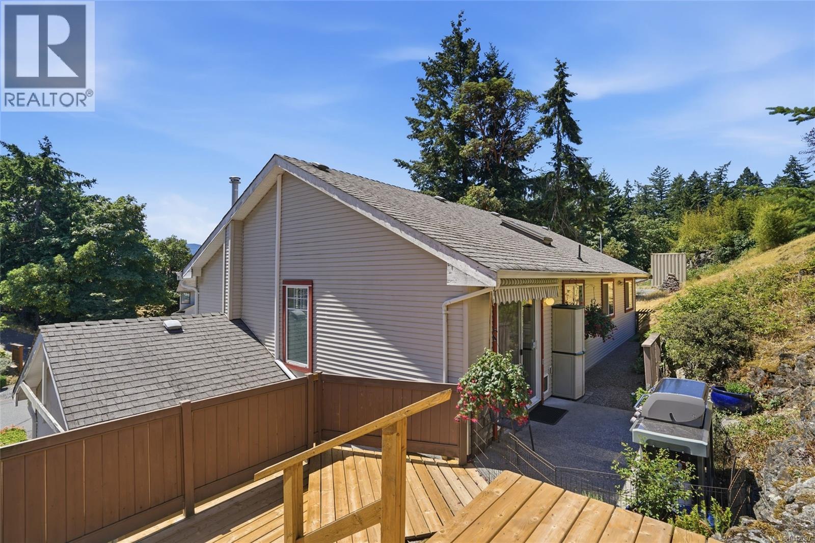 339 Nottingham Dr - Image 33