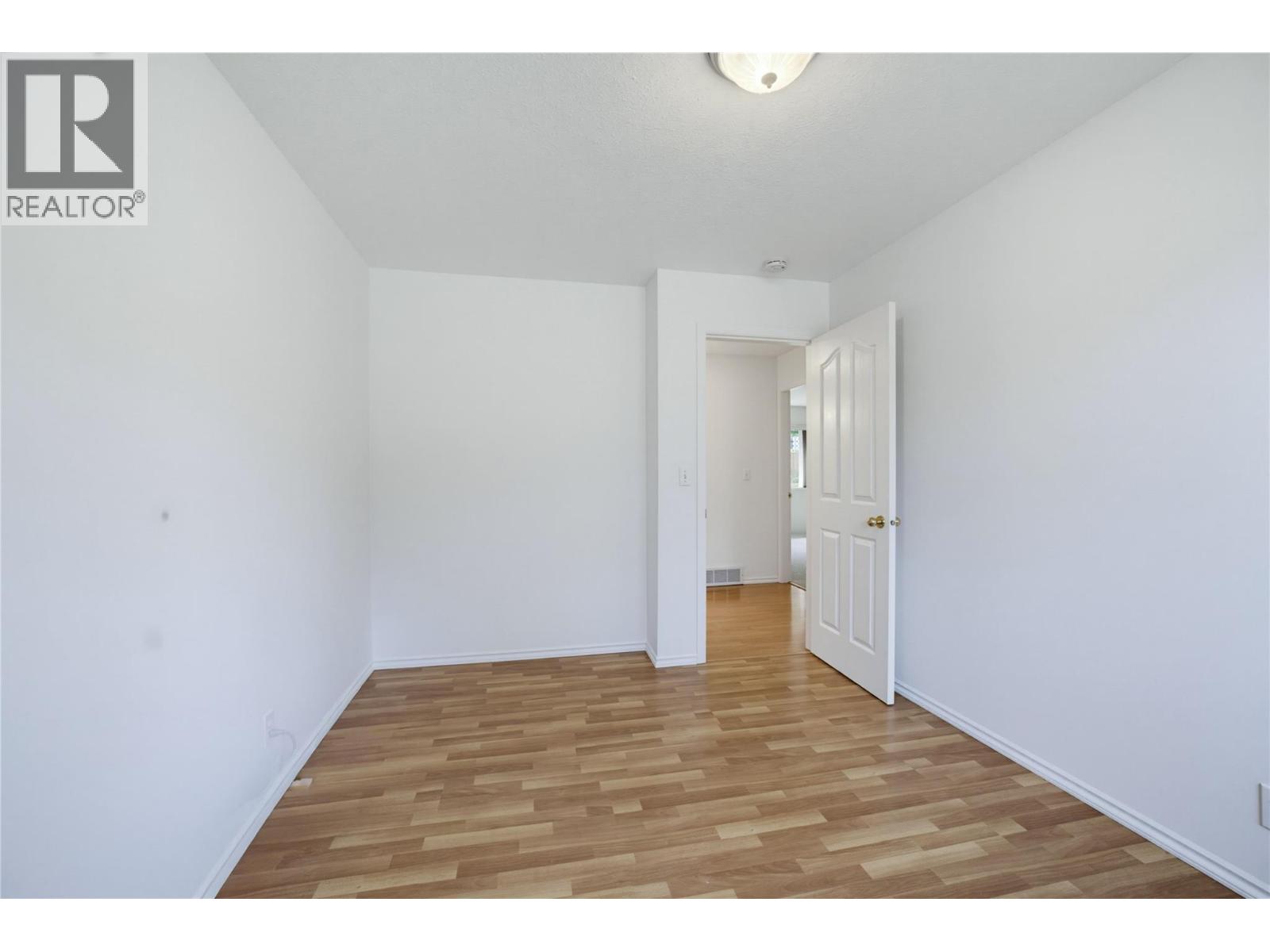 5080 70 Avenue NE, Salmon Arm