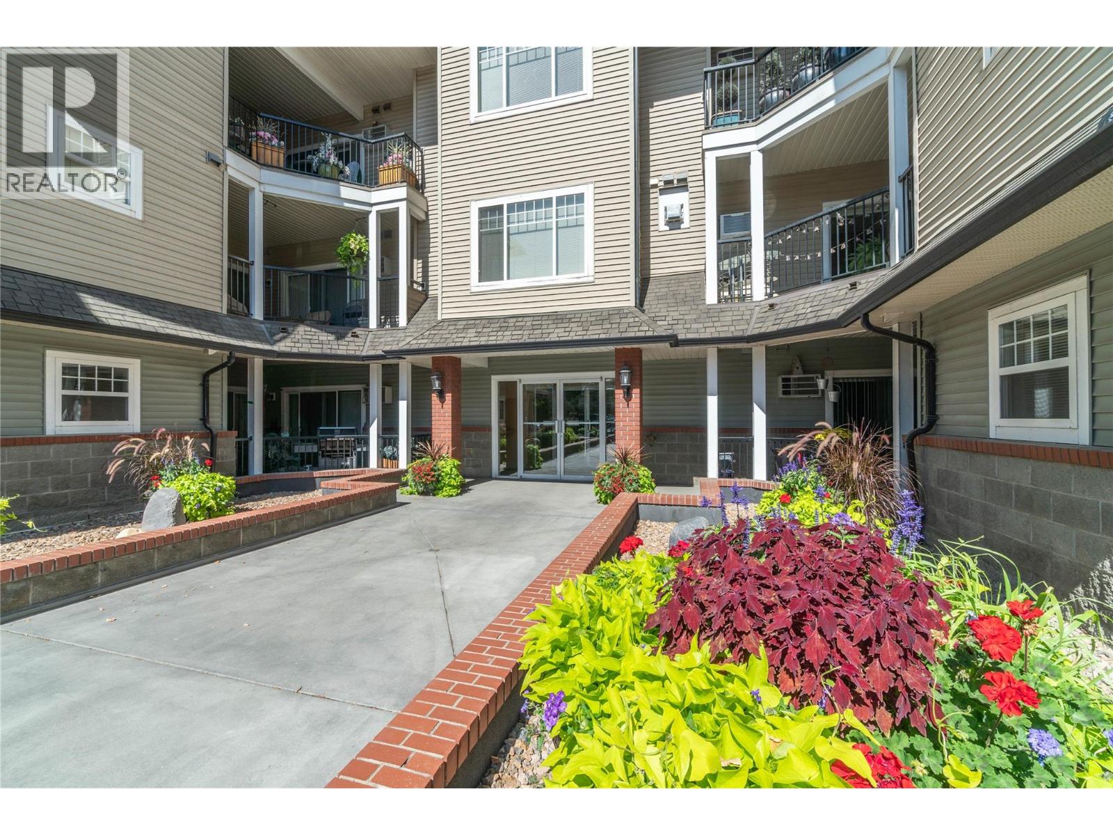 #307 550 LORNE Street - 1