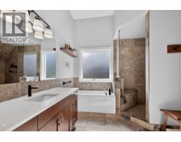 2478 Stone Grove Crescent, West Kelowna, BC V4T3A8 Photo 29