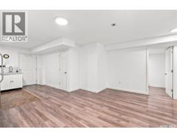 455 Hastings Crescent, Saskatoon, SK S7V0C8 Photo 32