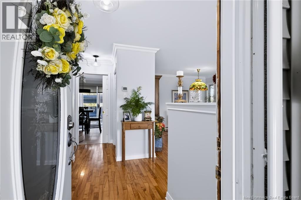 10 Cullinan Avenue, Saint John, New Brunswick, E2M7X5, Saint John, New Brunswick — photo 3 of 5