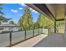5833 180 Street, Surrey, BC V3S4L2 Photo 7