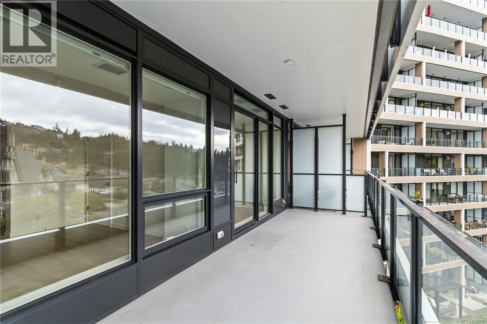 1013 2000 Hannington Road, Langford