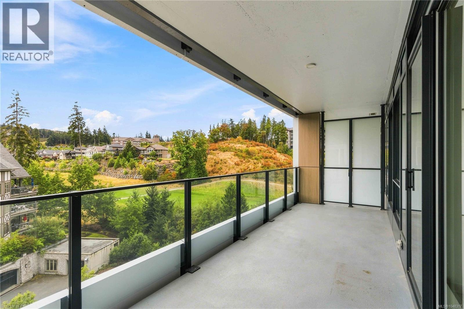 1013 2000 Hannington Road, Langford
