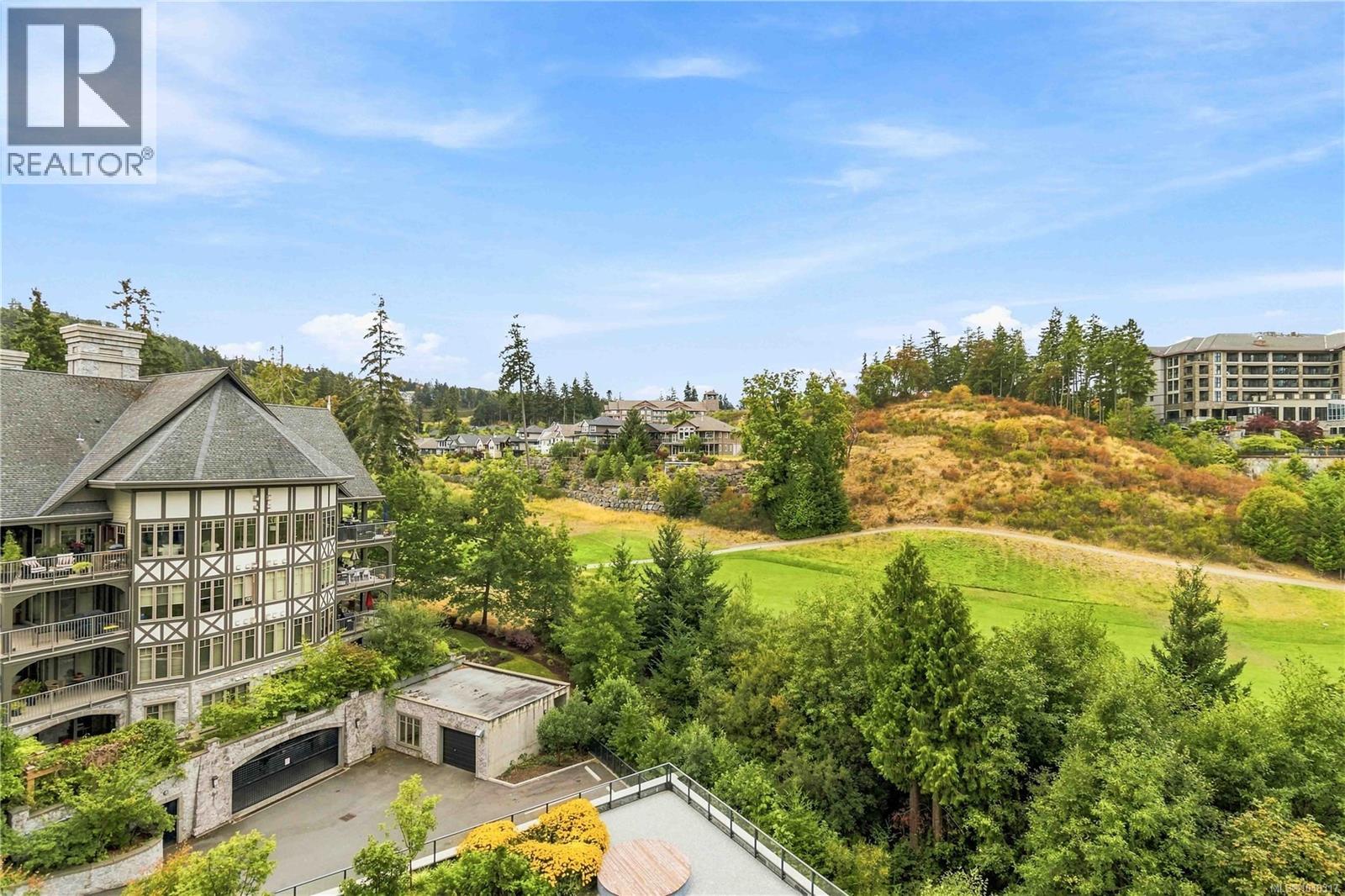 1013 2000 Hannington Road, Langford